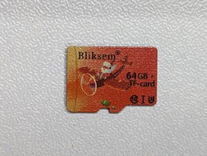 Bliksem(オレンジ)64GB
AliExpressの「US $1.99から商品３点以上」のSDカードをレビュー