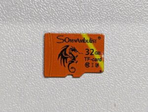 SOMNAMbUliST(オレンジ)32GB
AliExpressの「US $1.99から商品３点以上」のSDカードをレビュー