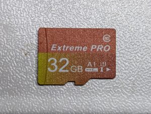 Exterme PRO32GB
AliExpressの「US $1.99から商品３点以上」のSDカードをレビュー