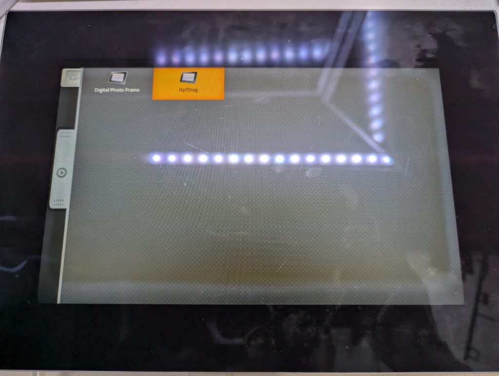 Sonyのデジタルフォトフレーム(DPF-XR100)を分解・解析してみた
起動可能なアプリ
Digital Photo Frame DpfDiag